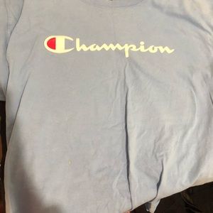 CHAMPION BABY BLUE OVERSIZED TEE